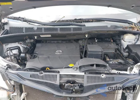 2011 Toyota Sienna Le V6 из США, поврежденный, VIN 5TDKK3DCXBS156054